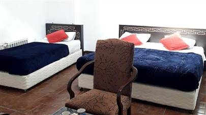 اتاق سه تخته هتل سنتی رویای قدیم یزد